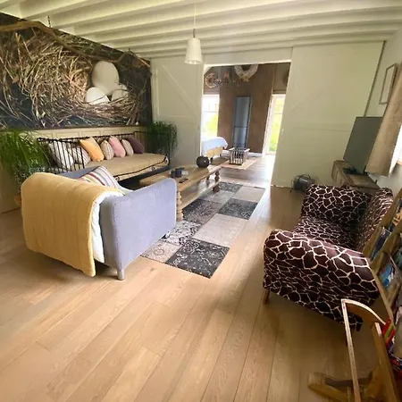 Le Nid Douillet アパート *